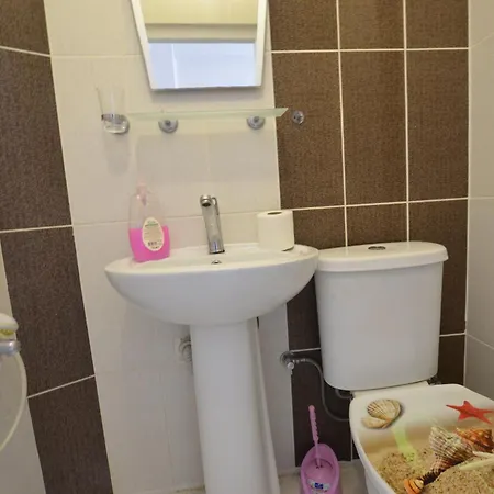 Lägenhetshotell Avsa Cane 3*