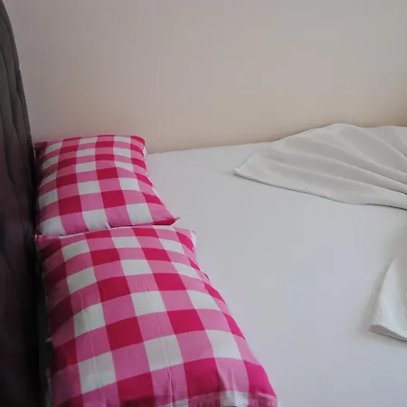 Lejlighedshotel Avsa Cane 3*